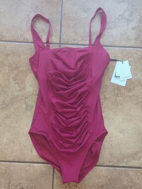 Calvin Klein Women's s Magenta Ruched One-Piece Swimsuit